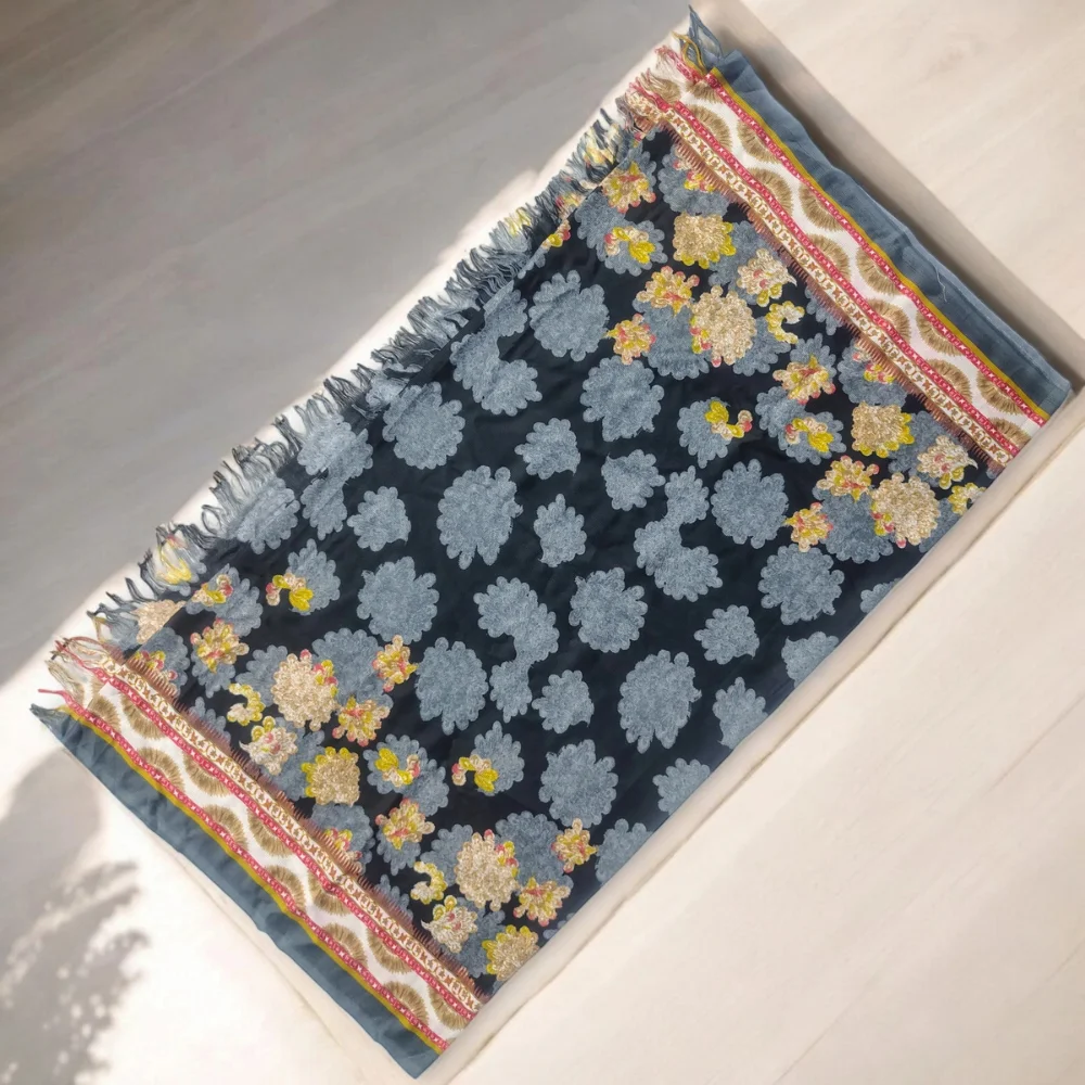 Ladies Silk Marina 3 PC Suit Article 16