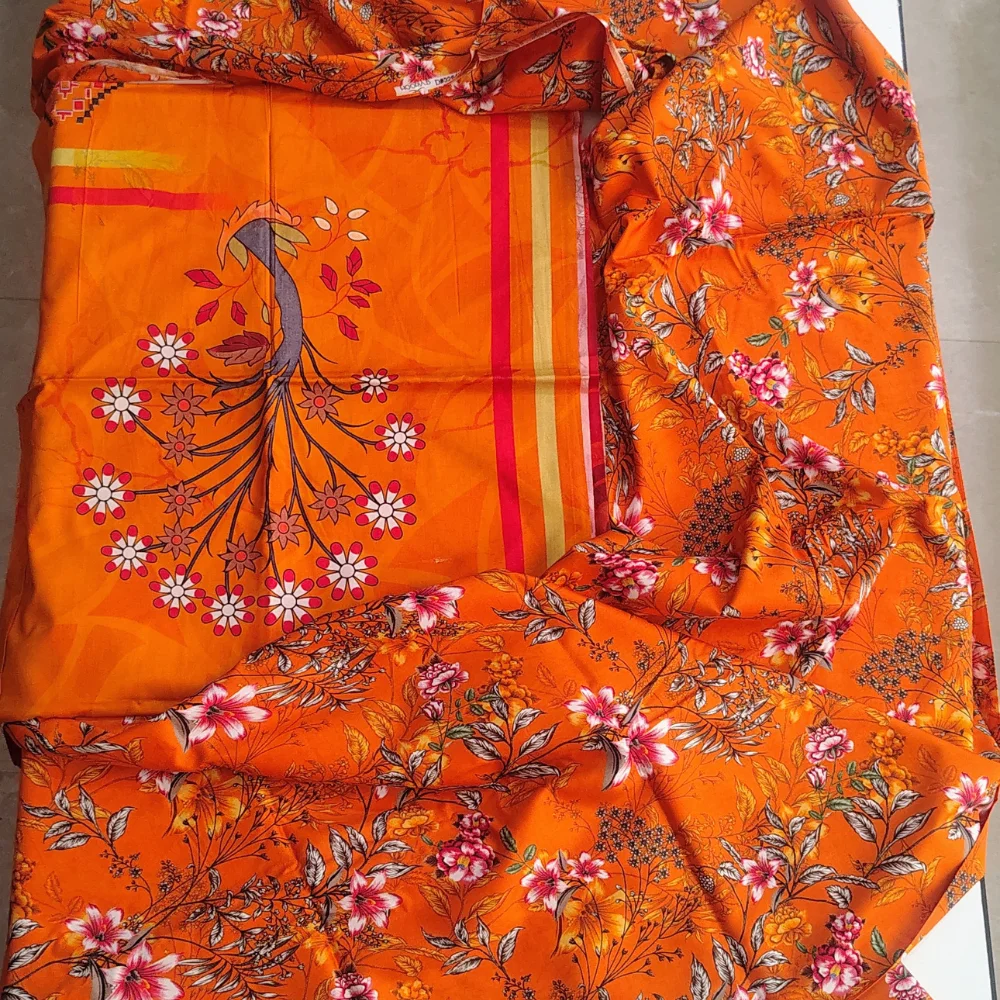 HOORIA-B-Viscose-Suit-Article-2