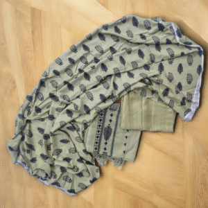 Ladies Silk Marina 3 PC Suit Article 4