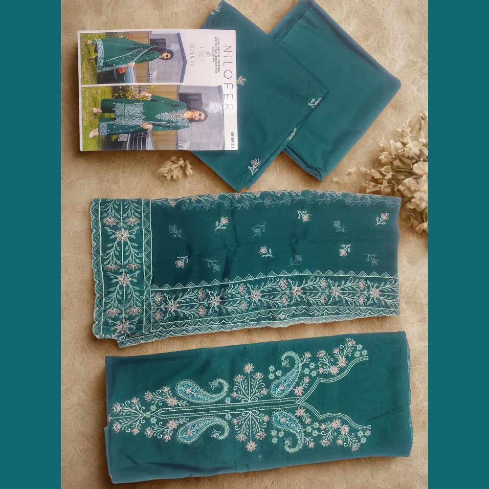 Laiba Luxury Embroidered Lawn 3PC Suit Article 3