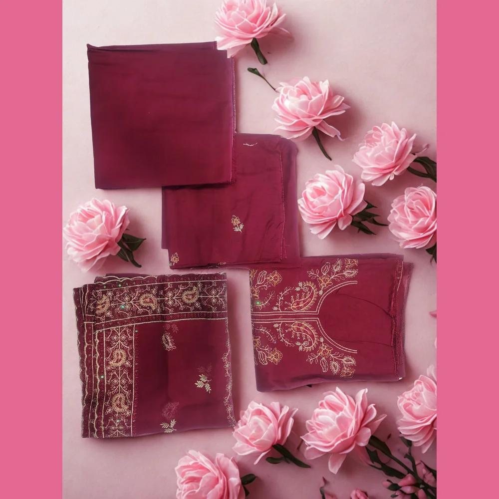 Laiba Luxury Embroidered Lawn 3PC Suit Article 5